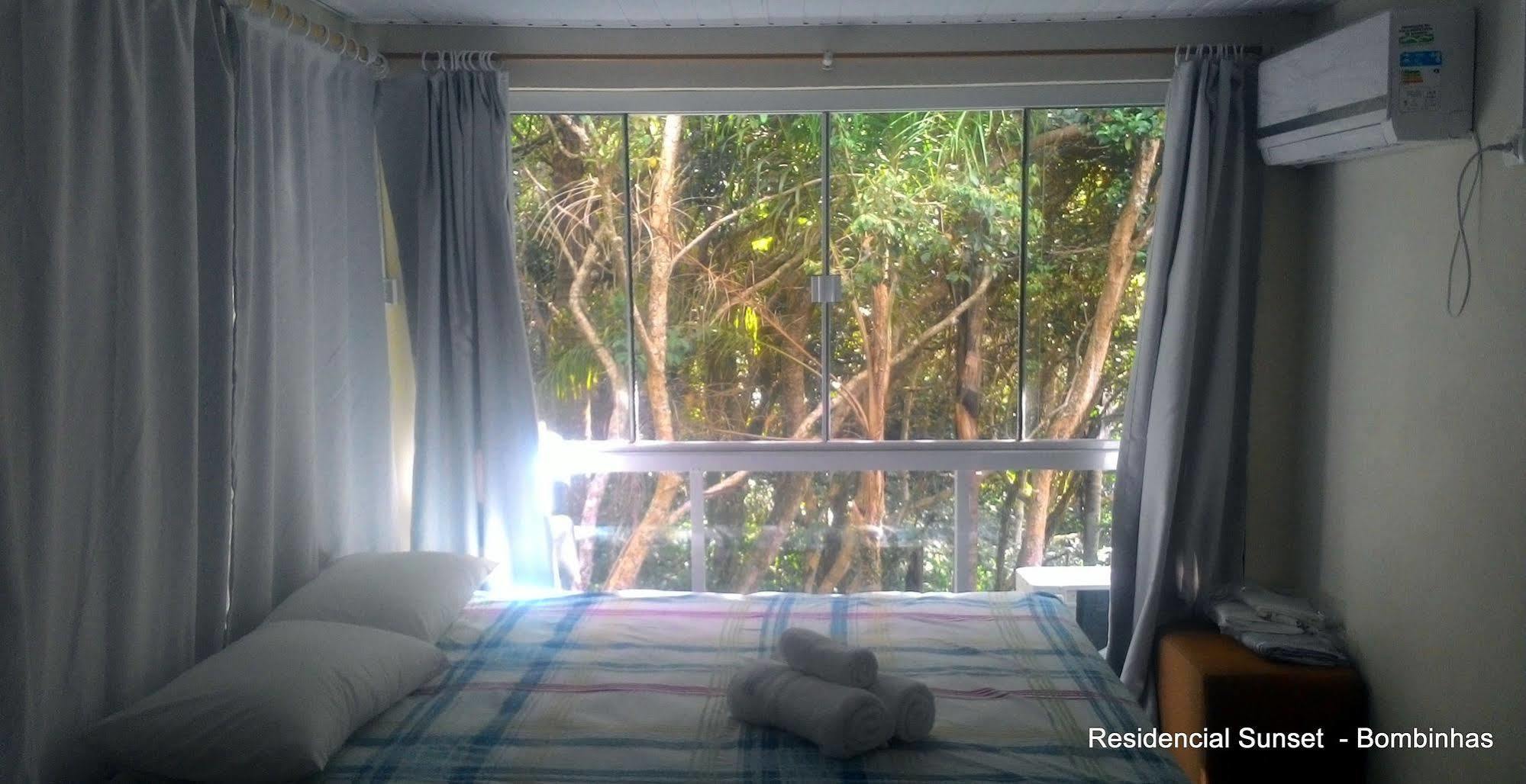 Residencial Sunset Aparthotel Бомбиняс Екстериор снимка