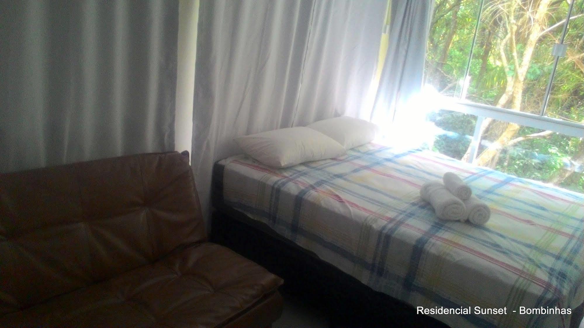 Residencial Sunset Aparthotel Бомбиняс Екстериор снимка